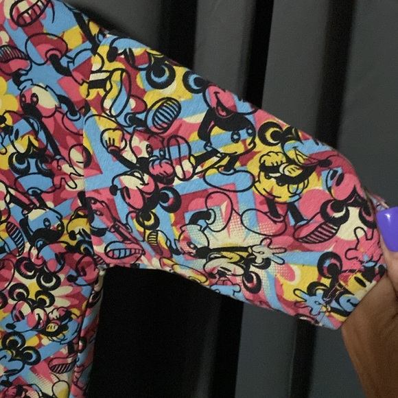 Disney style lularoe blouse size L - Picture 5 of 5